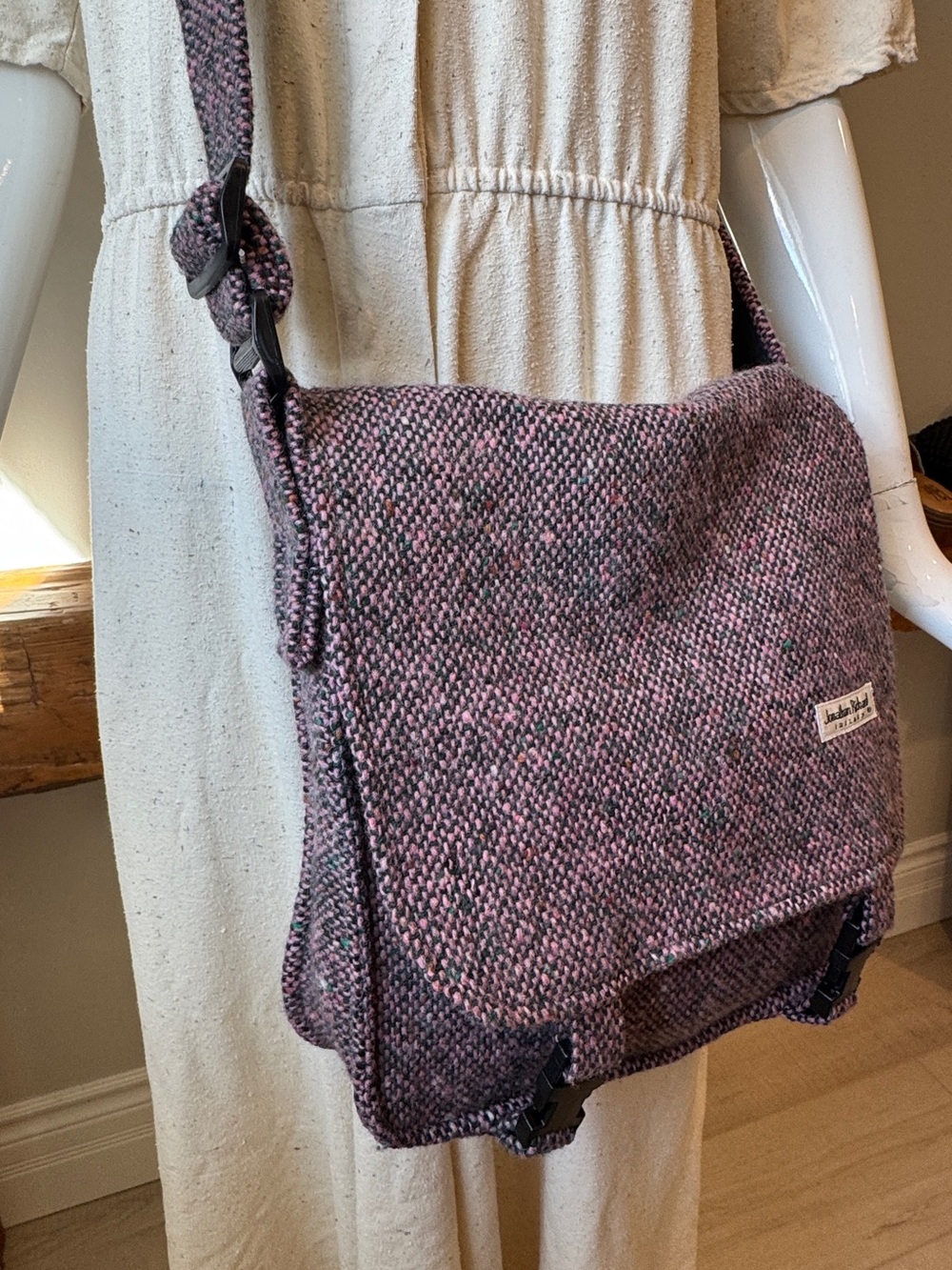 Jonathan Richard Ireland 100% Wool Tweed Messenger Crossbody Bag - Picture 4 of 8